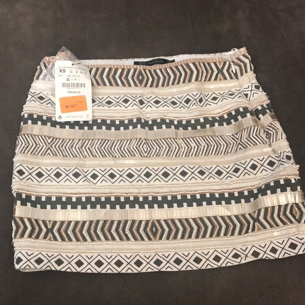Sequined skirt